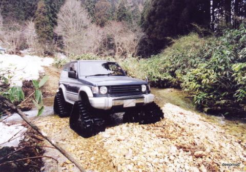 1987 Suzuki Samurai “deepmud”