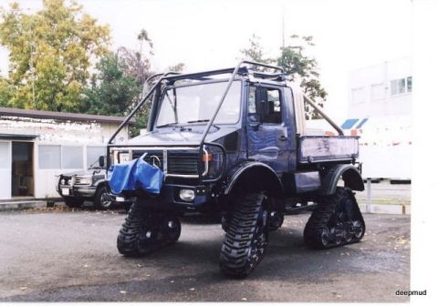 1987 Suzuki Samurai “deepmud”
