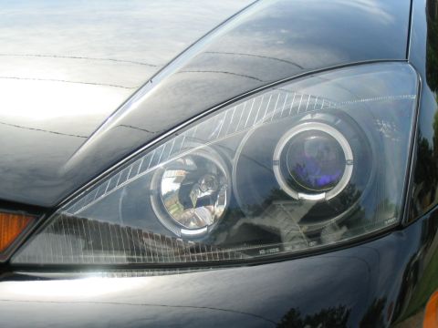 2003 Ford Focus - Closeup of the JDM Halo2 headlamps.