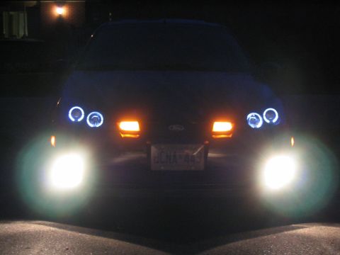 2003 Ford Focus - Halos, parking lights and fogs. This is how i often drive at dusk.