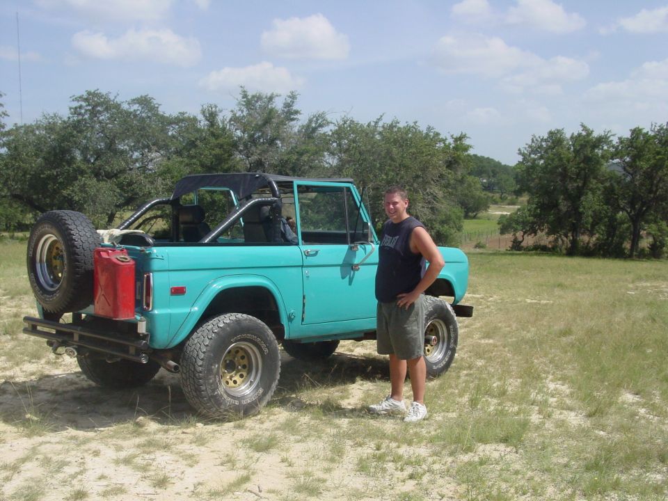 1973 Ford Bronco “Romping_Bronco”