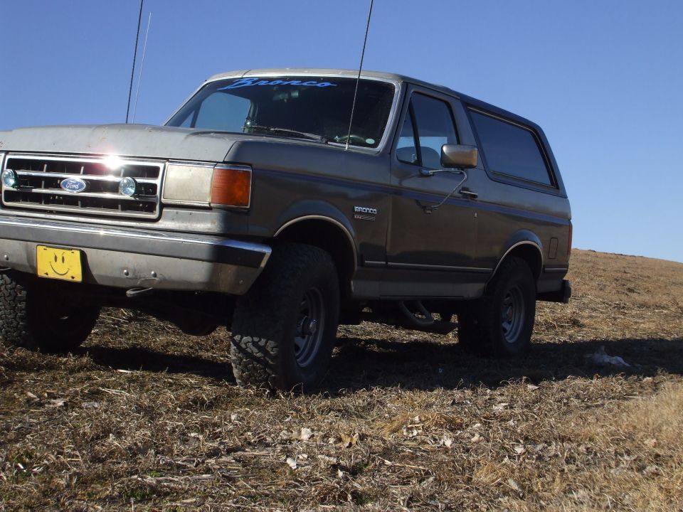 1989 Ford Bronco “Dragon”