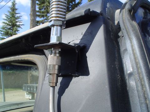 1981 Ford Bronco - another pic of mount