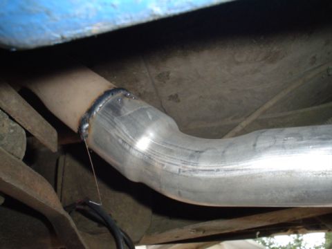 1981 Ford Bronco - going over the tranny X member