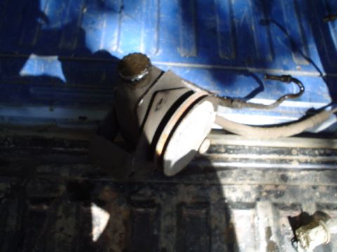 1981 Ford Bronco - Saginaw pump!!! out of an 86 van(it had EFI and v belts!) I got everything for 30 bucks!!!!!