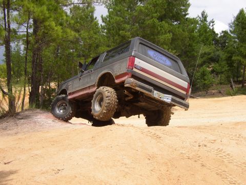 1991 Ford Bronco - 3 wheels in Eureka.