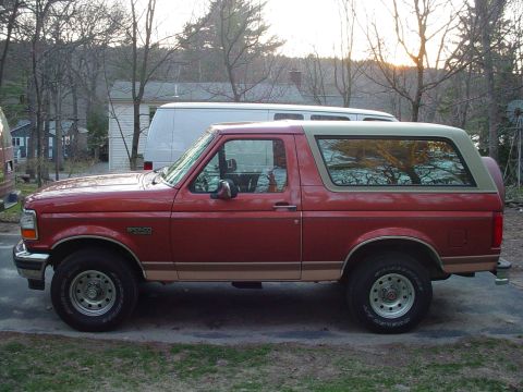 1994 Ford Bronco photo