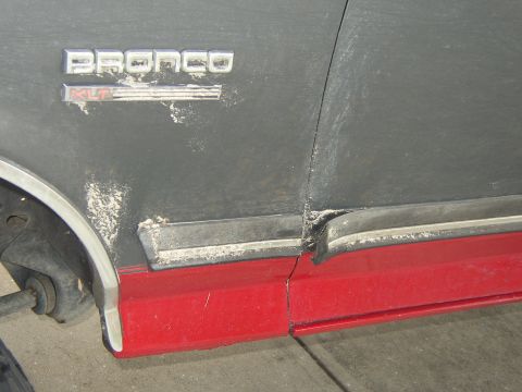 1991 Ford Bronco - All the damage I know of so far.