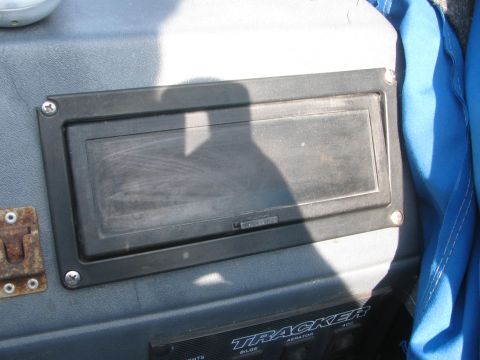 1992 Tracker Pro “Pro Deep V16”