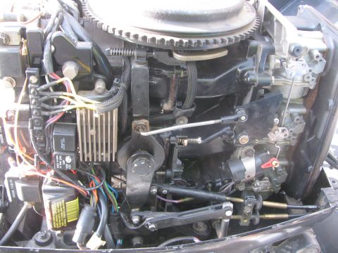 1992 Tracker Pro “Pro Deep V16”