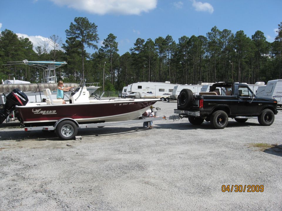 Goin out fishin with my boat (08 Mako 181)
