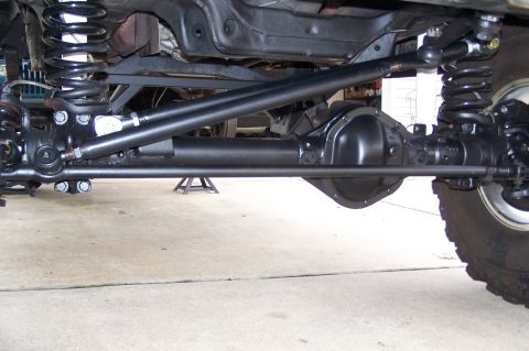 2000 Ford F-150 - Drag link close up.