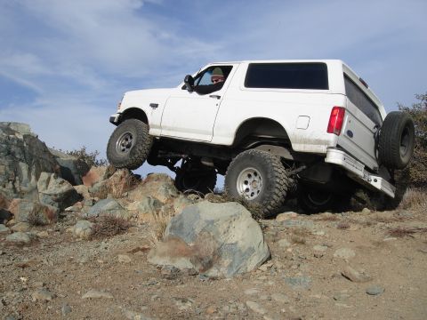 1996 Ford Bronco - More playin around @ Santiago Peak