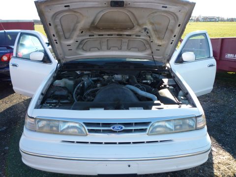 1997 Ford Crown Victoria