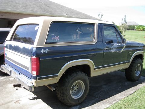 1986 Ford Bronco photo