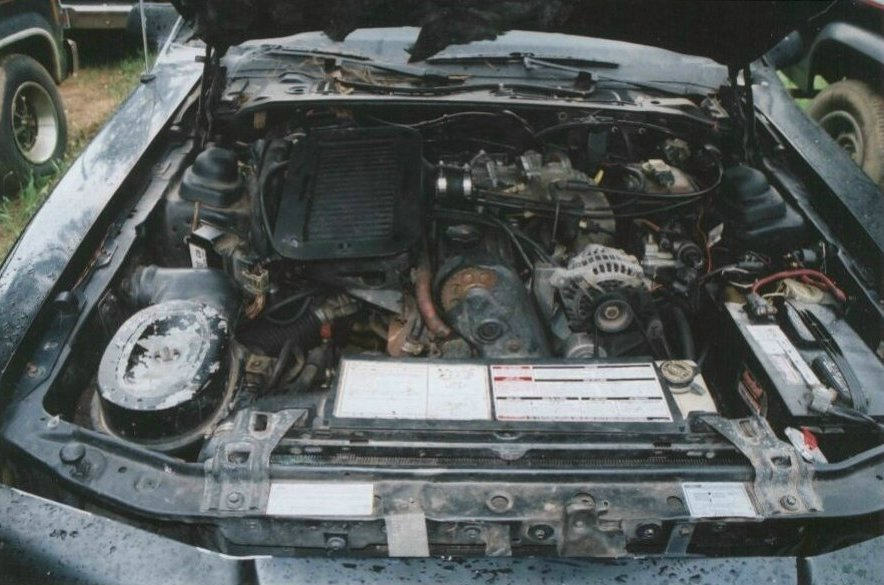 1987 Ford Thunderbird Turbo Coupe engine bay
