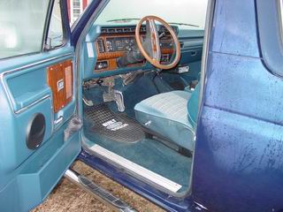 1984 Ford Bronco photo