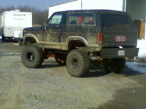 1985 Ford Bronco photo