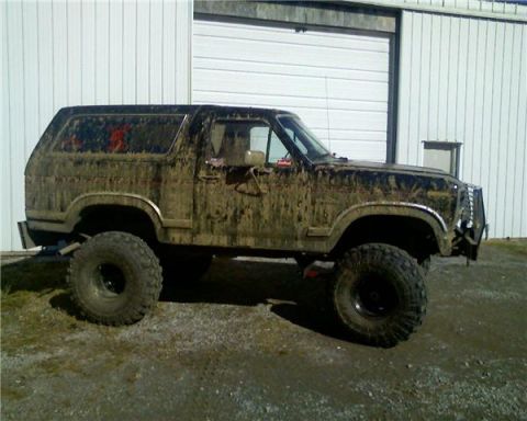 1985 Ford Bronco photo