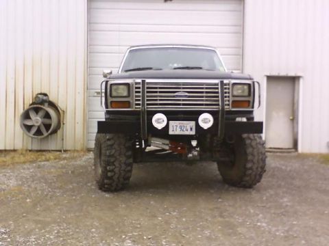 1985 Ford Bronco photo