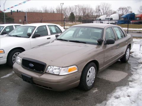 2006 Ford Crown Victoria photo