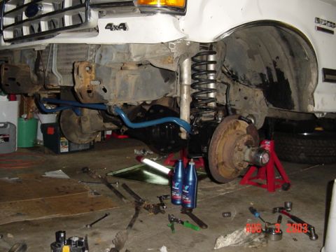 1987 Ford Bronco - Looking good, I will replace the shocks later...(maybe)
