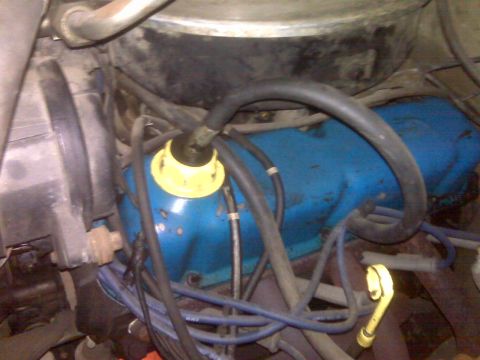1985 Ford Bronco - Drivers side photo of 351W. Fume hose?