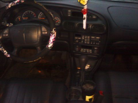 2000 Pontiac Grand Prix photo