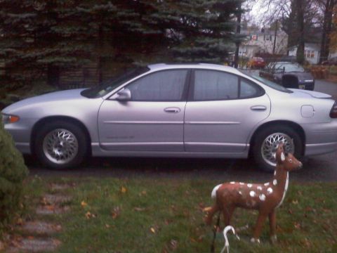 2000 Pontiac Grand Prix photo