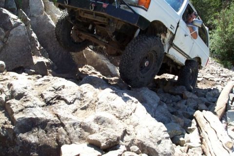 1990 Ford Bronco - I demonstrate the Rush Limbaugh line (never too far right) on Jaws 2