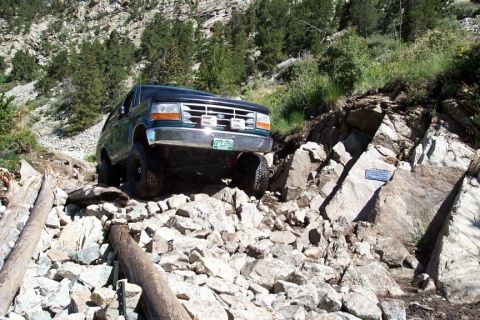 1990 Ford Bronco - Dave descending Jaws 2; note the plaque for last year's rollover death