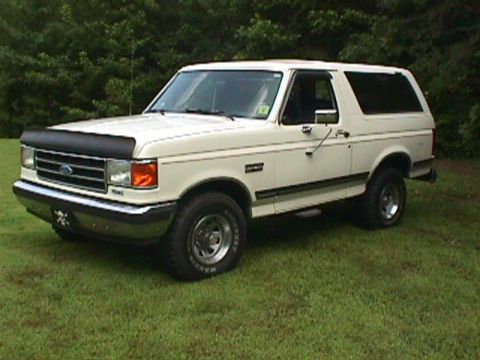 1990 Ford Bronco photo