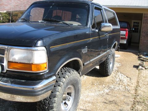 1994 Ford Bronco photo