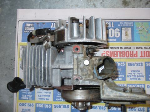 1992 Ford Bronco - This is a part of a small engine, not a 1992 Ford Bronco.