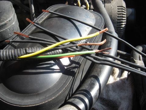 1996 Ford Bronco - Twisted together, electric tape, insulated tape, more electric tape, plugged in, we now have lo, med, hi settings, Total repair $50