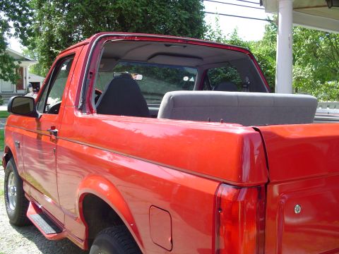 1996 Ford Bronco photo
