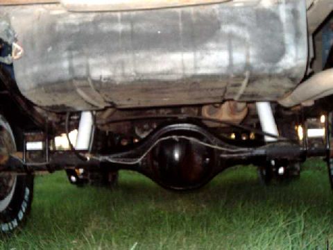 1984 Ford Bronco - applied Restore rust-coating to center-section