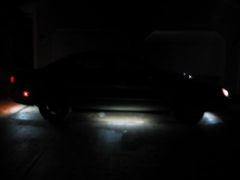 1997 Ford Taurus - This is a shakey pic of the side with the underglow on