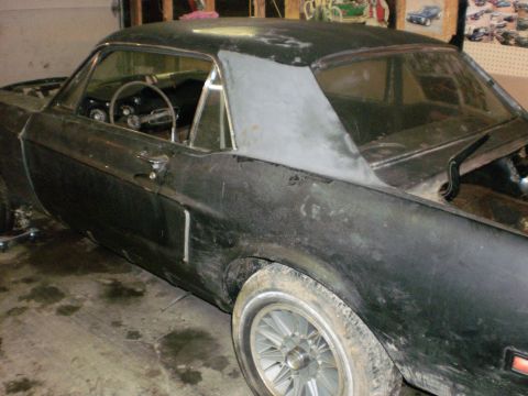 1967 Ford Galaxie - It's a good start of a 1968 mustang