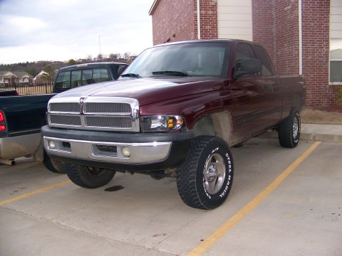 2001 Dodge 1500 - 3" lift with 285x75x16