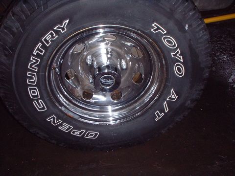 1989 Ford Bronco - this is how they all looked after about 6hrs of elbow grease with rust remover, a fine fire brush, fine steel wool and a good waxing