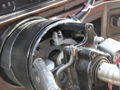 1989 Ford Bronco - Replacing the ignition actuator
