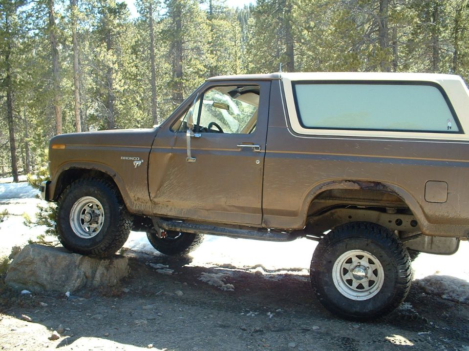 This is MountainMan's truck. Great guy, and a great truck. He knows I know where the TA truck stop is now, or do I?