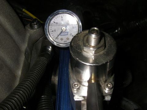 1990 Ford Bronco - Professional Products Powerflow Fuel Rail, Adjustable FPR & BBK Gauge