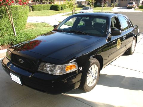 2005 Ford Crown Victoria “Police Interceptor”