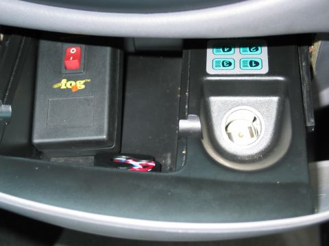 1997 Ford Taurus - a better pic of my switches and fog controller