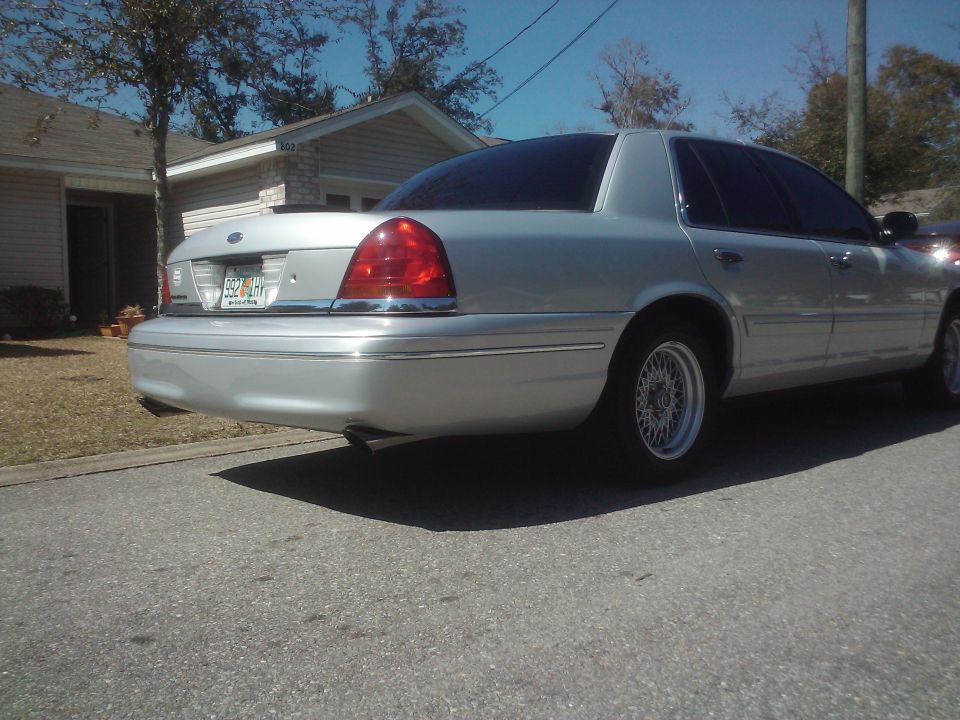 1999 Ford Crown Victoria “Sasha”