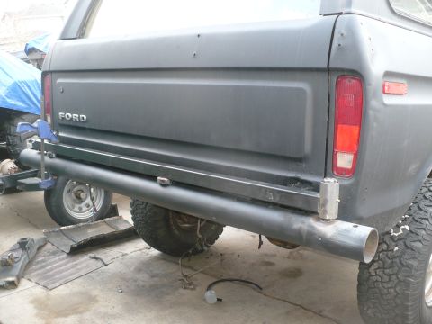 Tire carrier - 1979 Ford Bronco