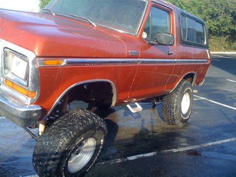 1978 Ford Bronco - This 1978 Ford Bronco is shown with a lifted suspension and large off-road tires.