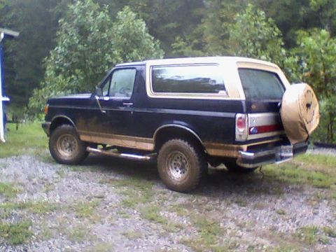 1989 Ford Bronco photo
